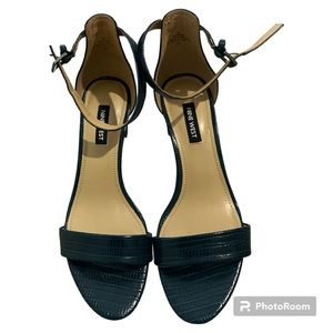 Nine West PRUCE3 in Dark Green Texture